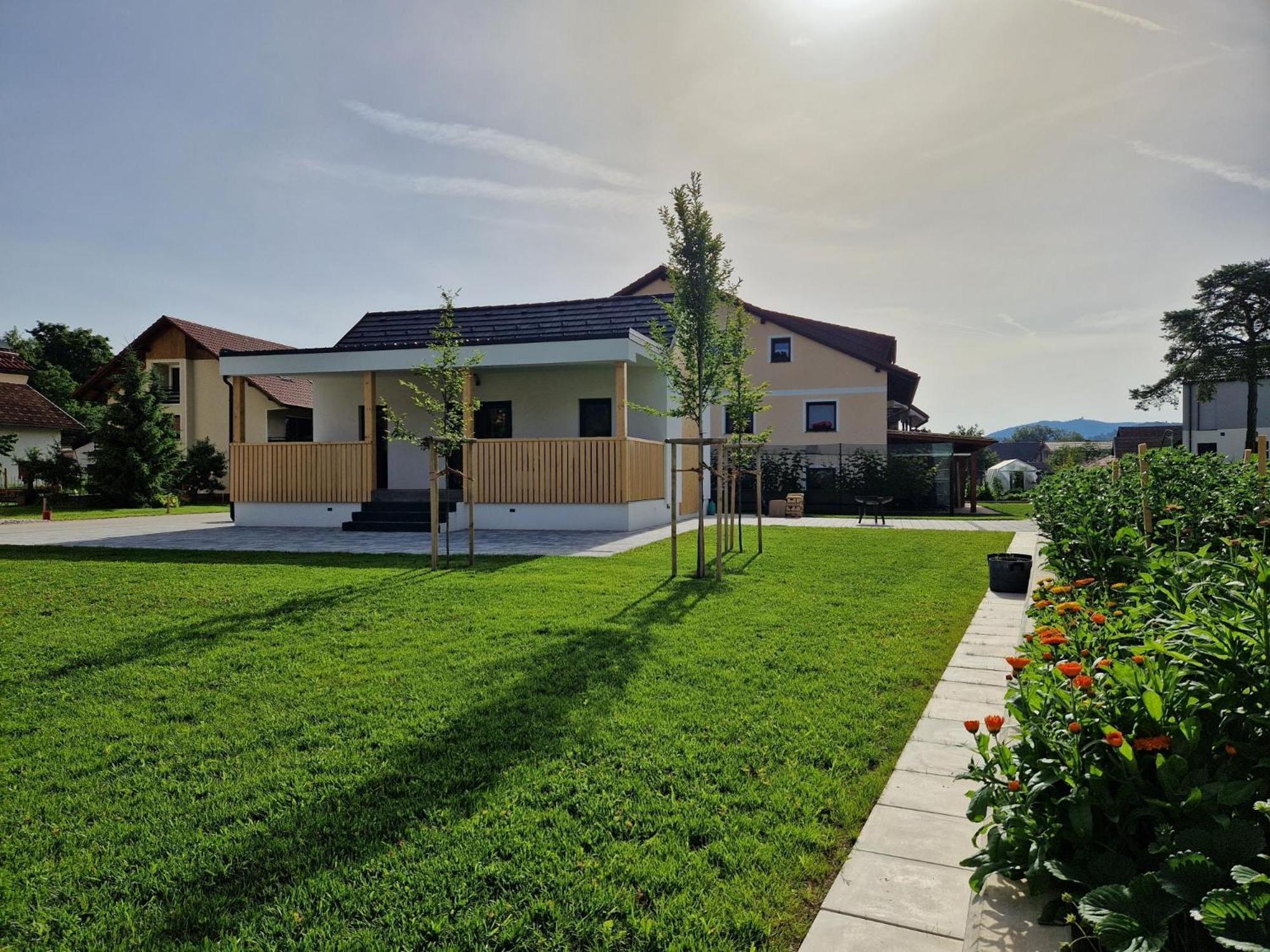 מוזירייה Holiday Home Melisa מראה חיצוני תמונה